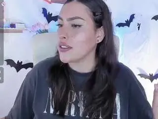 Camsoda Nude Webcam of malley-adams