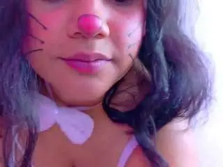 Camsoda Sex Cam of naomiievans