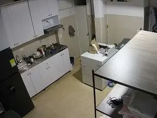 Camsoda Free Porn Cam of voyeurcam-jb-kitchen-1