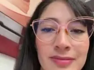Camsoda Adult Webcam of saritanice