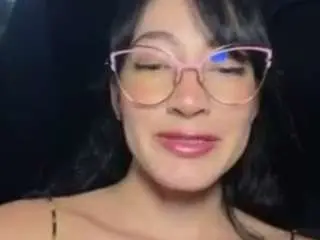 Camsoda Adult Webcam of saritanice