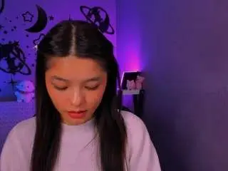 Camsoda Nude Webcam of itscharlliee