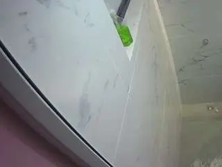 Camsoda Private Sex Chat of voyeurcam-casa-salsa-bathroom-13