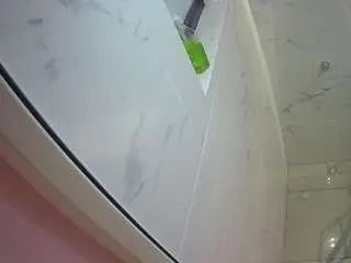 Camsoda Sex Chat of voyeurcam-casa-salsa-bathroom-13