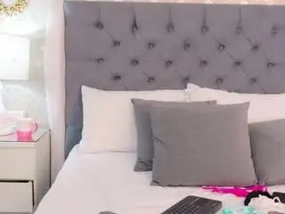 Camsoda Nude Webcam of zoewillis