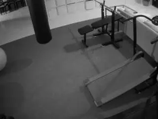 Camsoda Adult Webcam of voyeurcam-julmodels-living-5