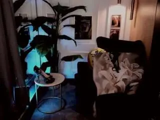Camsoda Free Live Porn of yolandakiss