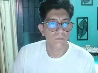 Camsoda Watch Live Sex Cams of noah-cock