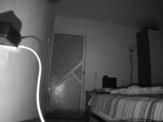 Camsoda Adult Video Chat of voyeurcam-charmhellen-kitchen