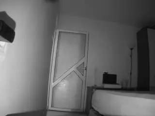 Camsoda Sex Chat of voyeurcam-charmhellen-kitchen