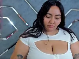 Camsoda Live Sex Cam of lucciaporter