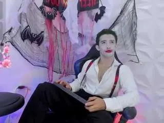 Camsoda Nude Webcam of caius-bigcock1