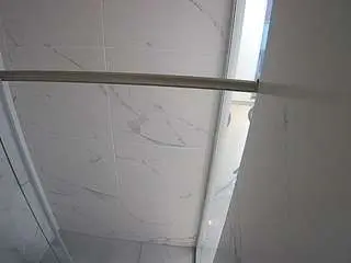 Camsoda Sex Chat of voyeurcam-casa-salsa-bathroom-9