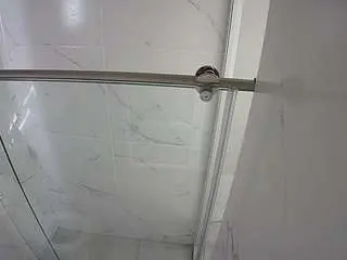 Camsoda Free Live Porn of voyeurcam-casa-salsa-bathroom-9