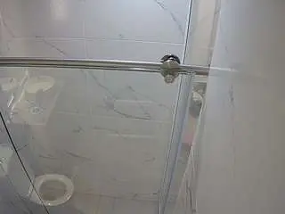 Camsoda Live Sex Cam of voyeurcam-casa-salsa-bathroom-9
