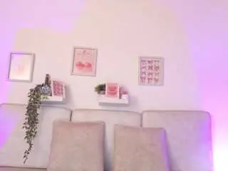 Camsoda Watch Live Sex Cams of luciana-petite