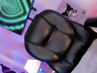 Camsoda Nude Webcam of ana-paula23