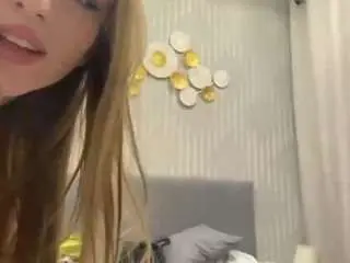 Camsoda Nude Webcam of tanishamehdi