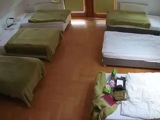 Camsoda Live Porn of voyeurcam-julmodels-bed-6