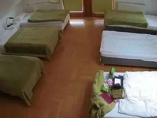 Camsoda Adult Webcams of voyeurcam-julmodels-bed-6