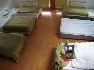 Camsoda Watch Live Sex Cams of voyeurcam-julmodels-bed-6