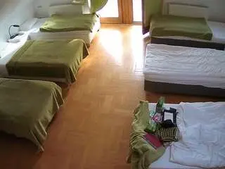 Camsoda Private Sex Chat of voyeurcam-julmodels-bed-6