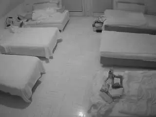 Camsoda Watch Live Sex Cams of voyeurcam-julmodels-bed-6