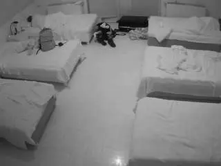 Camsoda Adult Video Chat of voyeurcam-julmodels-bed-6