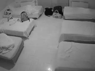 Camsoda Private Sex Chat of voyeurcam-julmodels-bed-6