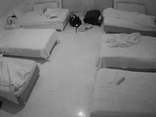 Camsoda Private Sex Chat of voyeurcam-julmodels-bed-6