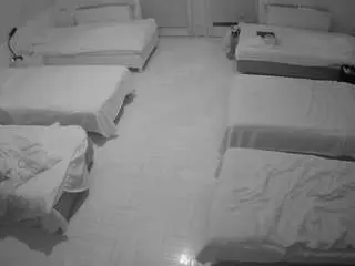 Camsoda Watch Live Sex Cams of voyeurcam-julmodels-bed-6