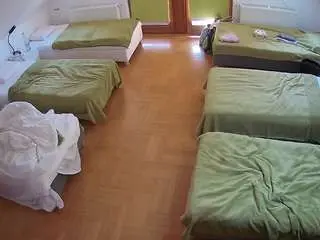 Camsoda Adult Webcam of voyeurcam-julmodels-bed-6