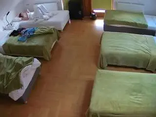 Camsoda Sex Cam of voyeurcam-julmodels-bed-6