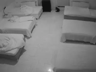 Camsoda Free Porn Cam of voyeurcam-julmodels-bed-6