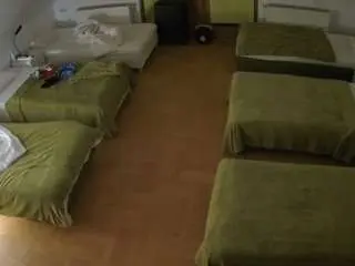 Camsoda Best Webcam of voyeurcam-julmodels-bed-6
