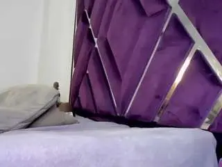 Camsoda Free Porn Cam of kiara2asm