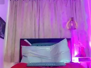 Camsoda Watch Live Sex Cams of valentina-kiss