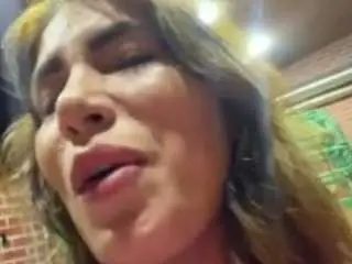 Camsoda Free Porn Cam of amyhonney