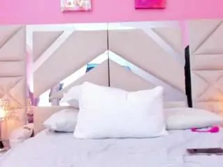 Camsoda Sex Chat of gabby-monroe