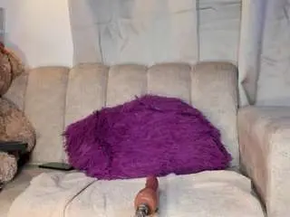 Camsoda Sex Cam of jiggly1
