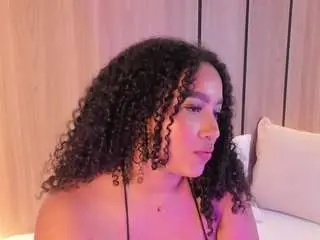 Camsoda Nude Webcam of cloe-25