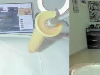 Camsoda Sex Cam of emily-philip