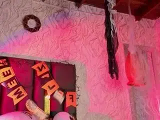 Camsoda Best Webcam of emilia-monroee
