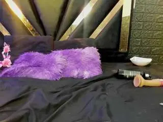 Camsoda Free Porn Cam of queenjen