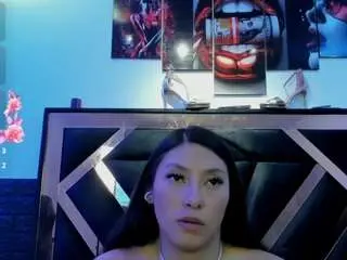 Camsoda Nude Webcam of queenjen