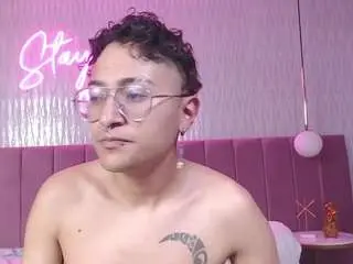 Camsoda Free Porn Cam of heatwavwharmony