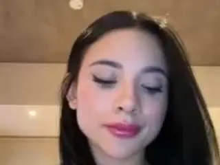 Camsoda Live Sex Cam of kiraalopez