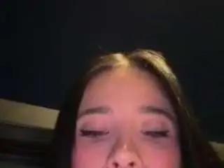 Camsoda Sex Cam of kiraalopez