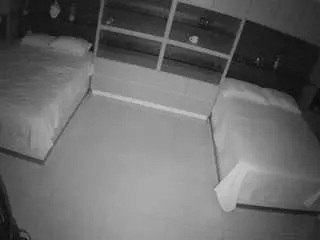 Camsoda Free Live Porn of voyeurcam-casa-salsa-versus-room