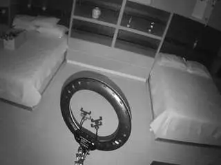 Camsoda Sex Cam of voyeurcam-casa-salsa-versus-room